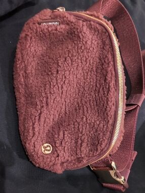 lululemon Brown Sherpa Crossbody Belt Bag NWOT
